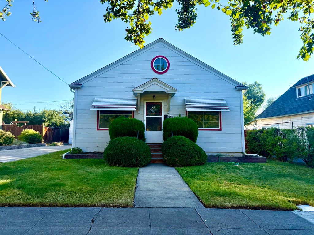 339 N 9th Street, Klamath Falls, OR 97601