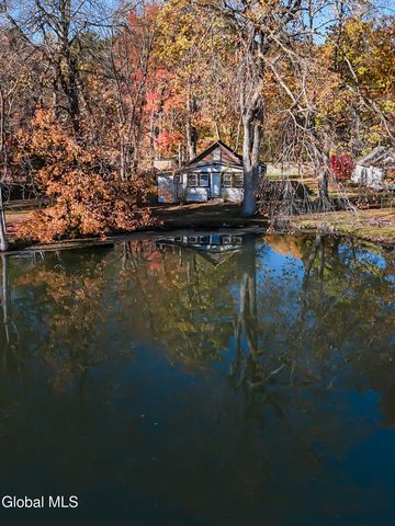 22 Crailo Lane, Schodack, NY 12123