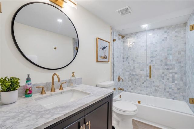 1549 Sandpiper ST 79, Naples, FL 34102