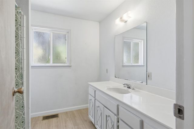 3071 Springhill Rd, Somerset, CA 95684