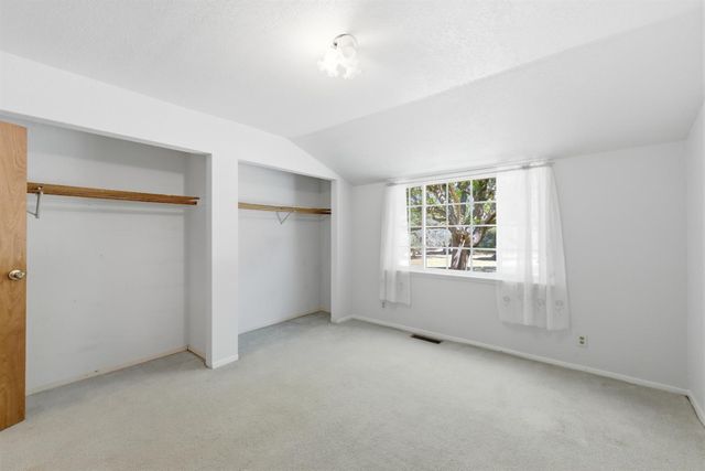 3071 Springhill Rd, Somerset, CA 95684