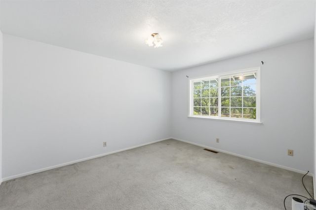 3071 Springhill Rd, Somerset, CA 95684