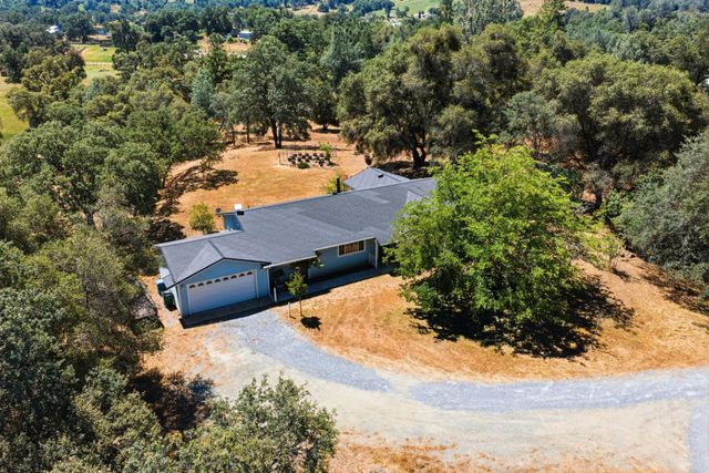 3071 Springhill Rd, Somerset, CA 95684