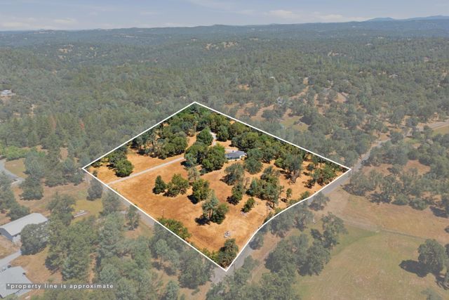3071 Springhill Rd, Somerset, CA 95684