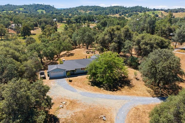 3071 Springhill Rd, Somerset, CA 95684