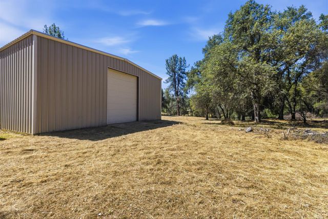 3071 Springhill Rd, Somerset, CA 95684