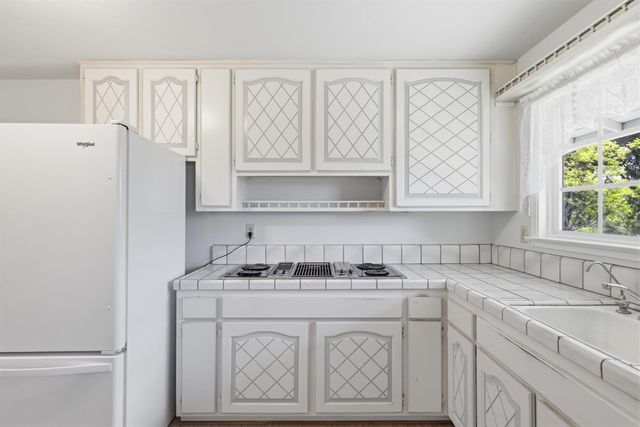 3071 Springhill Rd, Somerset, CA 95684