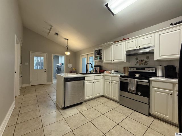 102 W STANDARD REED ROAD, West Monroe, LA 71291