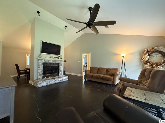 102 W STANDARD REED ROAD, West Monroe, LA 71291