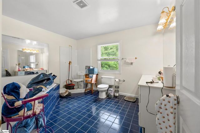 4080 Highway 417, Woodruff, SC 29388