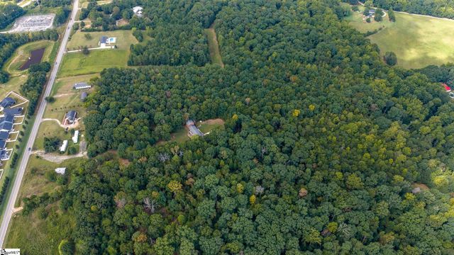 4080 Highway 417, Woodruff, SC 29388