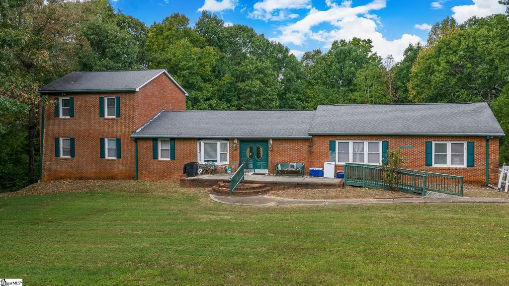 4080 Highway 417, Woodruff, SC 29388