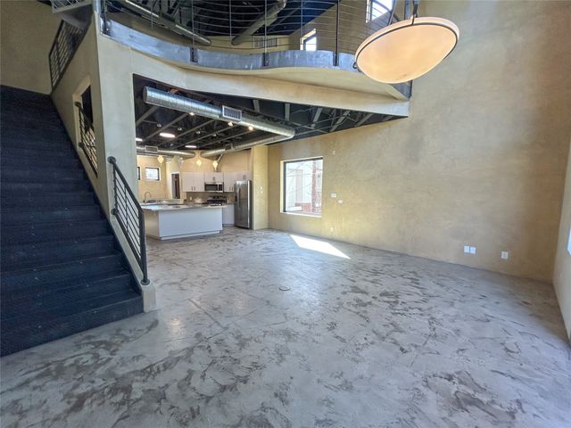 829 W Daggett Avenue H, Fort Worth, TX 76104