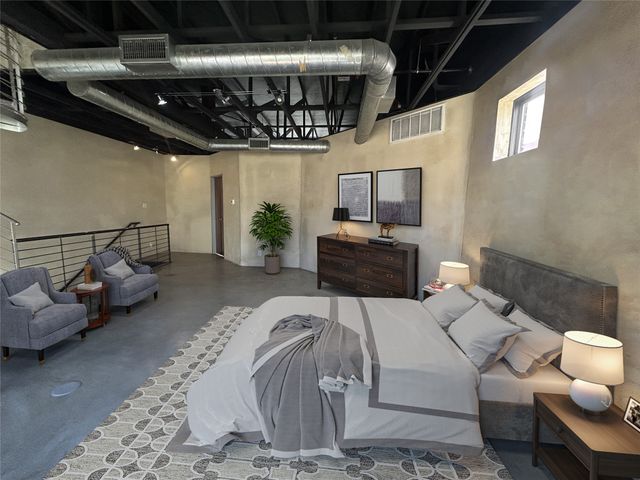 829 W Daggett Avenue H, Fort Worth, TX 76104