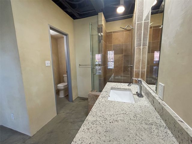 829 W Daggett Avenue H, Fort Worth, TX 76104