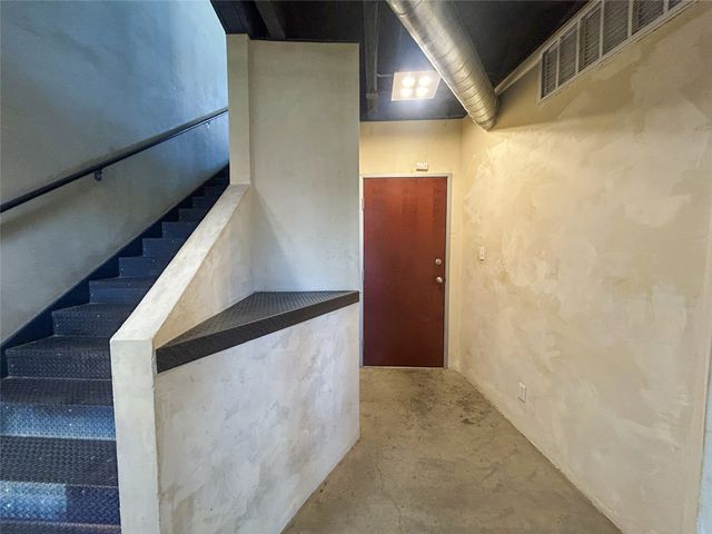 829 W Daggett Avenue H, Fort Worth, TX 76104