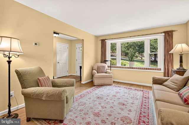 4720 EXETER ST, Annandale, VA 22003