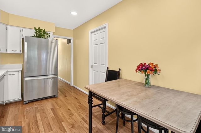 4720 EXETER ST, Annandale, VA 22003