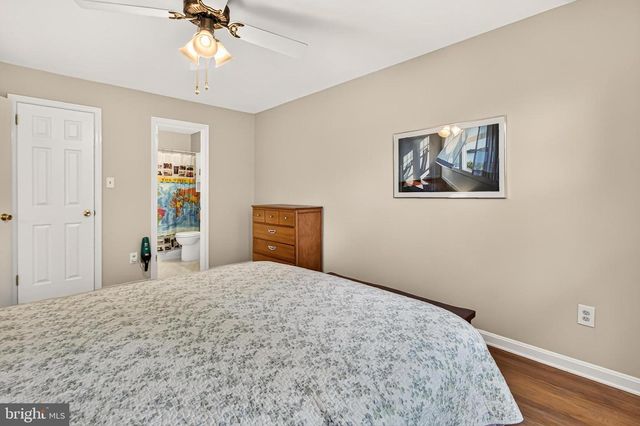 4720 EXETER ST, Annandale, VA 22003