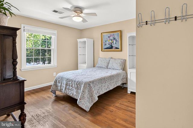 4720 EXETER ST, Annandale, VA 22003