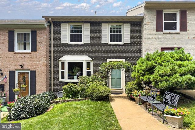 4720 EXETER ST, Annandale, VA 22003