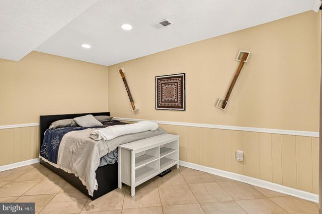 4720 EXETER ST, Annandale, VA 22003