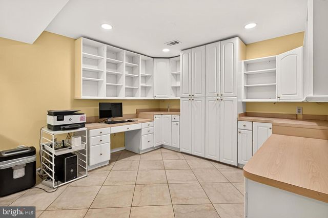 4720 EXETER ST, Annandale, VA 22003