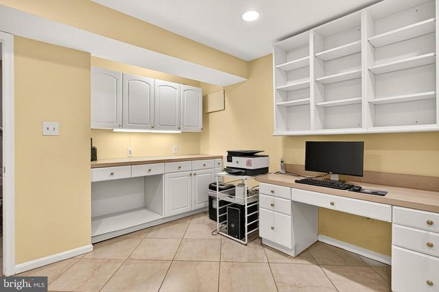 4720 EXETER ST, Annandale, VA 22003