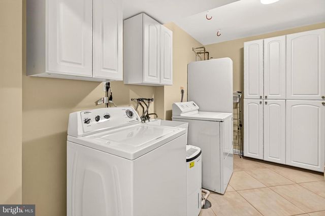 4720 EXETER ST, Annandale, VA 22003