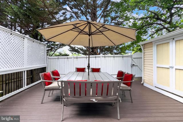 4720 EXETER ST, Annandale, VA 22003