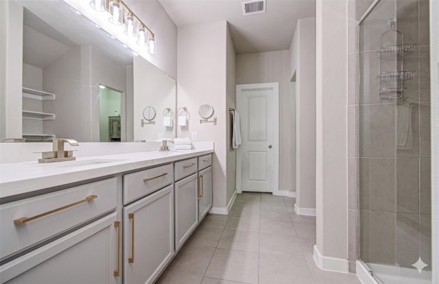 15430 Royce Holly Drive, Humble, TX 77346