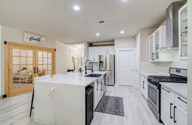15430 Royce Holly Drive, Humble, TX 77346