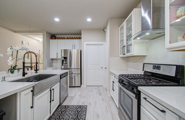15430 Royce Holly Drive, Humble, TX 77346