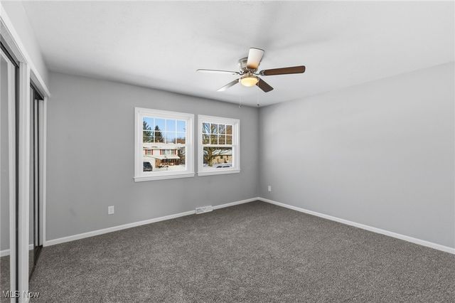 4084 Dennis Lane, Brunswick, OH 44212