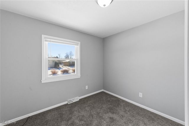 4084 Dennis Lane, Brunswick, OH 44212