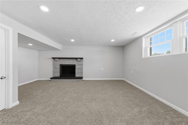 4084 Dennis Lane, Brunswick, OH 44212