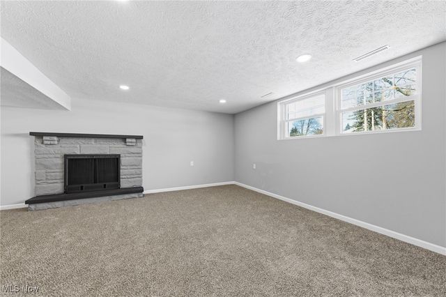 4084 Dennis Lane, Brunswick, OH 44212