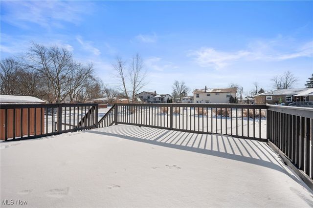 4084 Dennis Lane, Brunswick, OH 44212