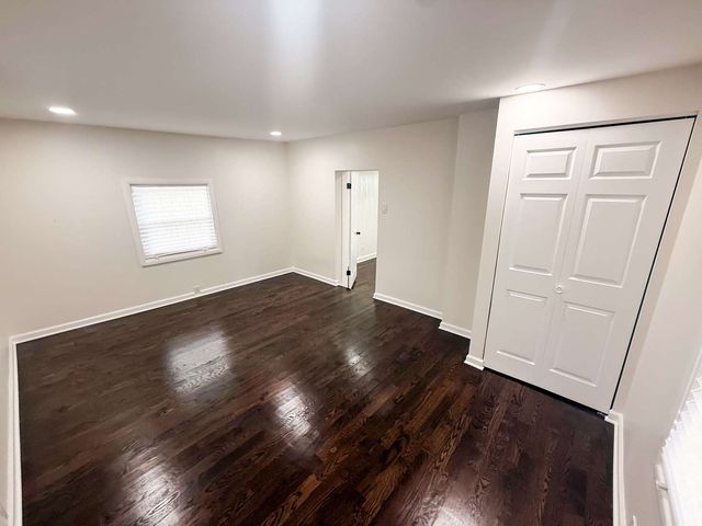 9415 S Peoria Street, Chicago, IL 60620