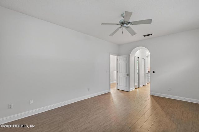 7839 HEATHER LAKE Court E, Jacksonville, FL 32256