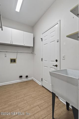 7839 HEATHER LAKE Court E, Jacksonville, FL 32256