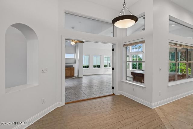 7839 HEATHER LAKE Court E, Jacksonville, FL 32256
