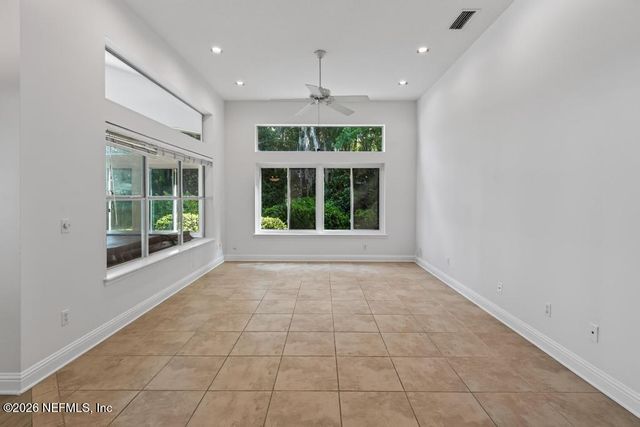 7839 HEATHER LAKE Court E, Jacksonville, FL 32256