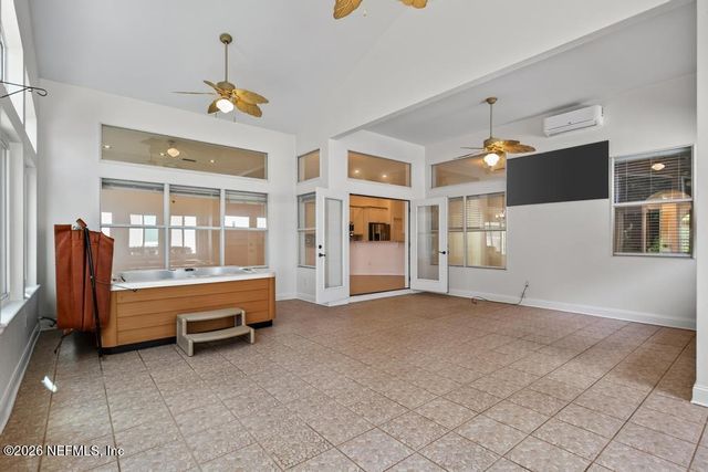 7839 HEATHER LAKE Court E, Jacksonville, FL 32256