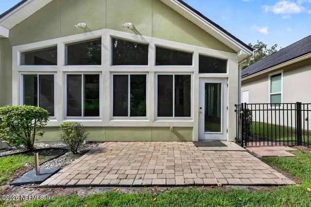 7839 HEATHER LAKE Court E, Jacksonville, FL 32256