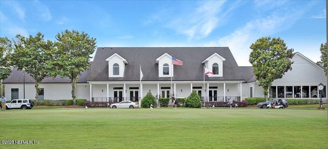 7839 HEATHER LAKE Court E, Jacksonville, FL 32256