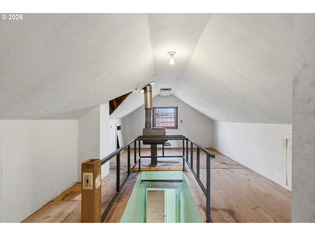 8140 Se PLEASANT HOME Rd, Gresham, OR 97080