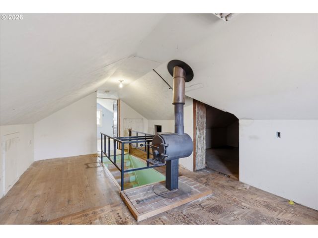 8140 Se PLEASANT HOME Rd, Gresham, OR 97080