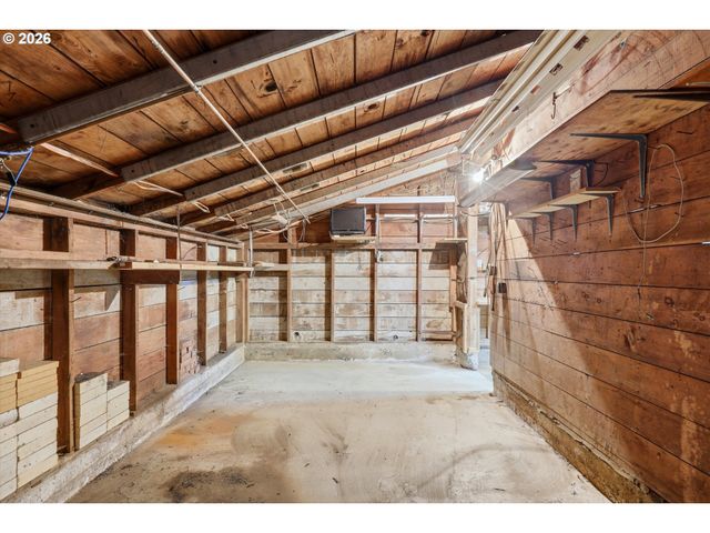 8140 Se PLEASANT HOME Rd, Gresham, OR 97080