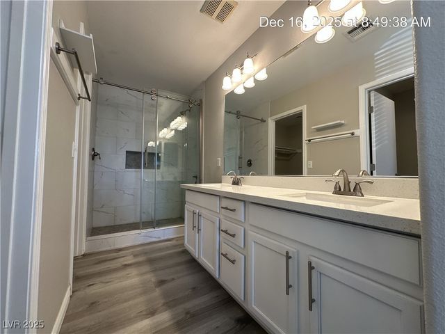 2665 Cottonwillow Street, Las Vegas, NV 89135